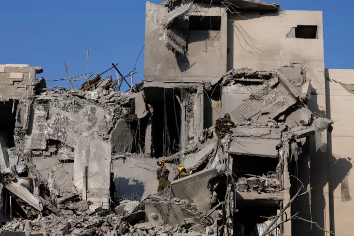 ਇਰਾਨ ਵੱਲੋਂ ਛੇ ਤਹਿਰੀਆਂ ਗੋਲਾਬਾਰੀ, ਟੈਲ ਅਵਿਵ-ਬੀਅਰਸ਼ੇਬਾ ‘ਚ 3 ਦੀ ਮੌਤ — ਟਰੰਪ ਵੱਲੋਂ ਜਾਰੀ ਸੀਜਫ਼ਾਇਰ ਦੇ ਬਾਵਜੂਦ ਹਮਲੇ