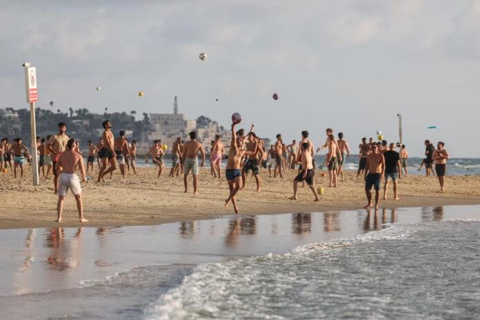 ਇਰਾਨ ਨਾਲ ਸਾਂਤਿ ਸਮਝੌਤੇ ਤੋਂ ਬਾਅਦ ਇਜ਼ਰਾਈਲ ‘ਚ ਆਮ ਜੀਵਨ ਵਾਪਸ, ਪਰ ਗਾਜ਼ਾ ਦੇ ਕੈਦੀਆਂ ਦੀ ਚਿੰਤਾ ਜਾਰੀ